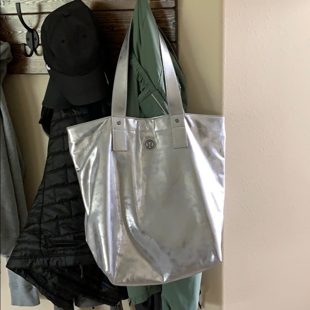 Lululemon Tote bag